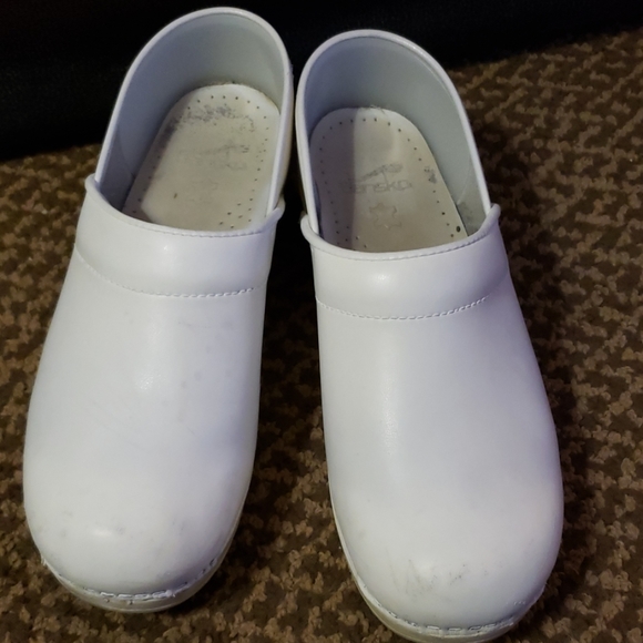 dansko size 8